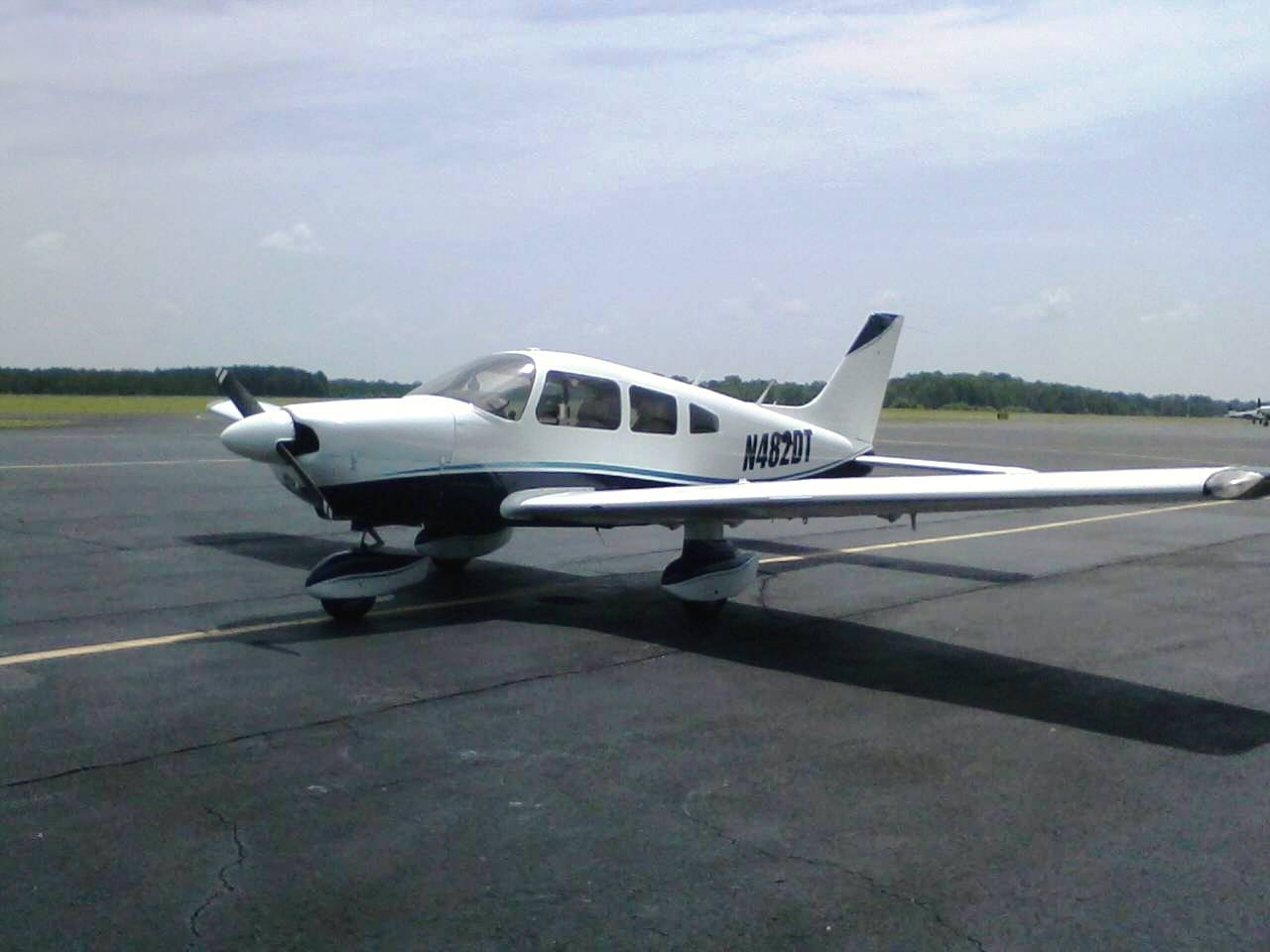 N482DT for Flight Training or Aircraft Rental at Statesboro Bulloch County Airport